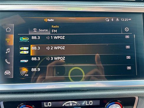 Used 2024 Audi Q3 2.0T Premium Plus image 14