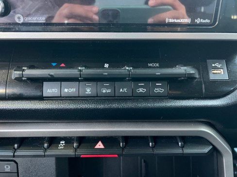 Used 2022 Toyota Tundra SR5 image 44