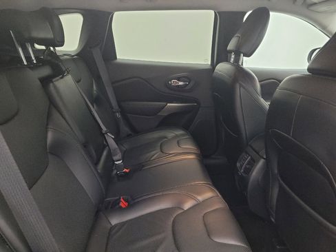 Used 2020 Jeep Cherokee Limited AWD/4WD image 19