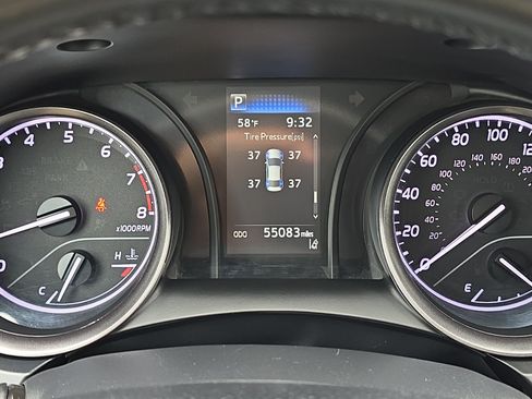 Certified 2023 Toyota Camry SE FWD image 22