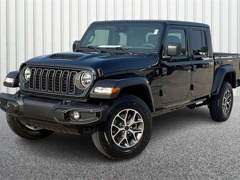 New 2025 Jeep Gladiator Sport image 2