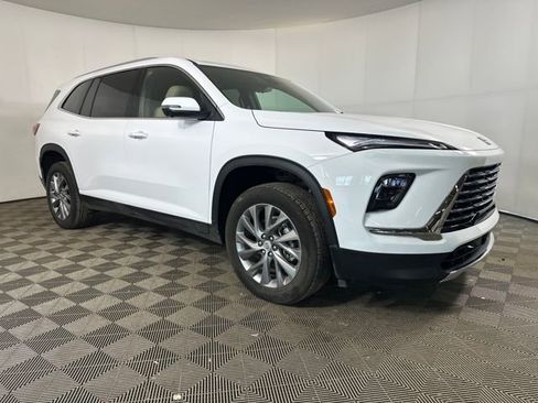 New 2026 Buick Enclave Preferred w/ Power Package image 2