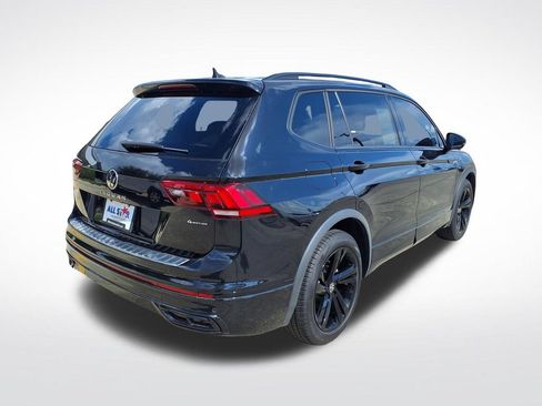 Used 2024 Volkswagen Tiguan SE R-Line FWD image 6