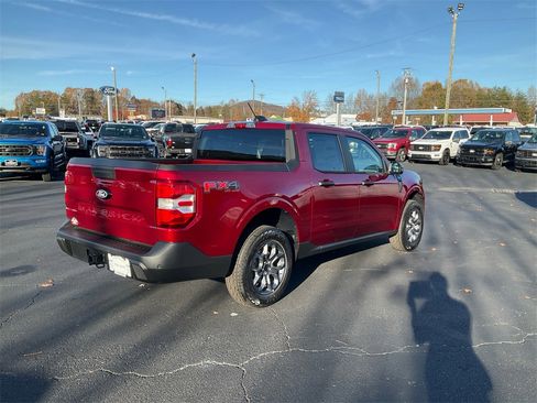 New 2025 Ford Maverick XLT w/ XLT Luxury Package image 5