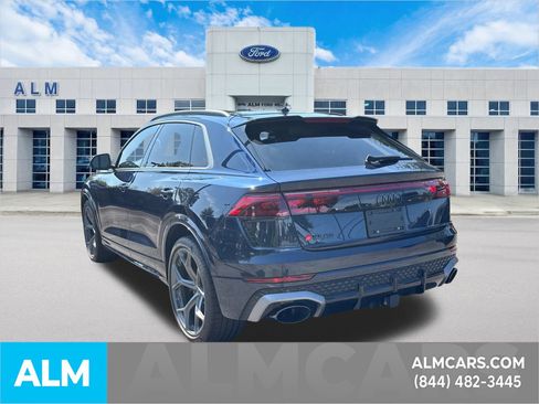 Used 2025 Audi RS Q8 performance image 9