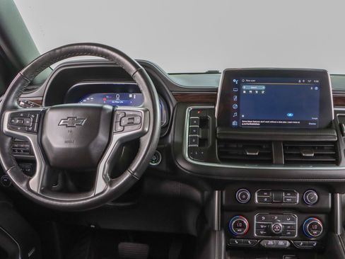 Used 2022 Chevrolet Tahoe Z71 w/ Luxury Package image 18