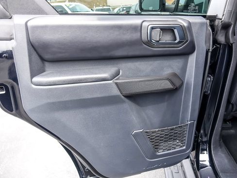 Used 2025 Ford Bronco Outer Banks AWD/4WD image 23