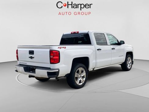 Used 2018 Chevrolet Silverado 1500 Custom w/ Custom Value Package AWD/4WD image 3
