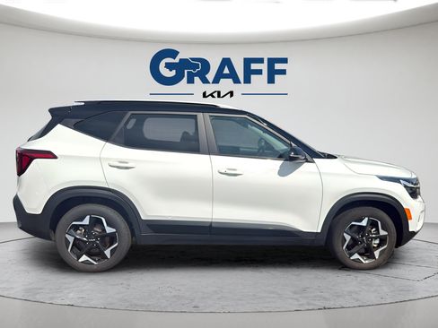 Used 2025 Kia Seltos S AWD/4WD image 9