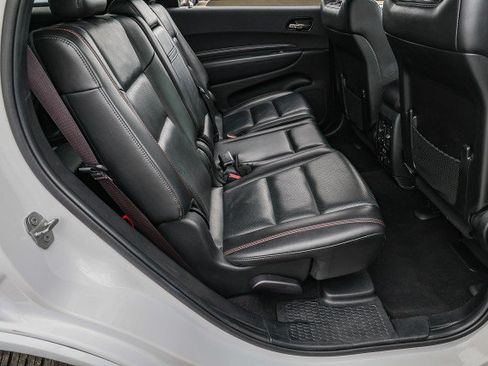 Used 2024 Dodge Durango GT RWD image 33