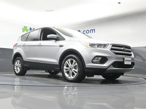 Used 2019 Ford Escape SE AWD/4WD image 25