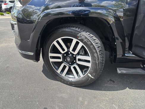 Used 2023 Toyota 4Runner Limited AWD/4WD image 5