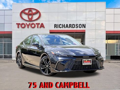 Used 2026 Toyota Camry XSE w/ Premium Plus Package FWD image 1