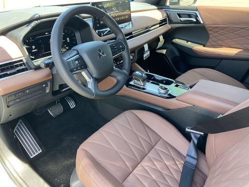 New 2026 Mitsubishi Outlander SEL FWD image 6