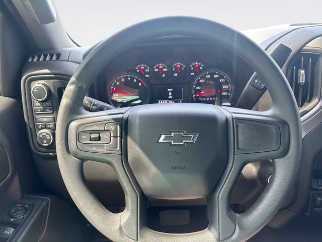 Used 2025 Chevrolet Silverado 1500 Custom Trail Boss AWD/4WD image 14