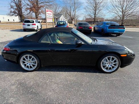 Used 2000 Porsche 911 Carrera 4 image 17