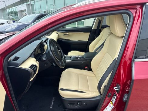 Used 2016 Lexus NX 200t FWD w/ Premium Package image 2
