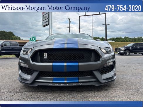 Used 2017 Ford Mustang Shelby GT350 w/ Electronics Package RWD image 2