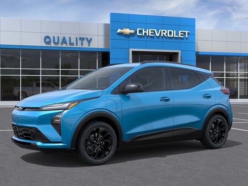 New 2027 Chevrolet Bolt RS w/ Technology Package FWD image 2