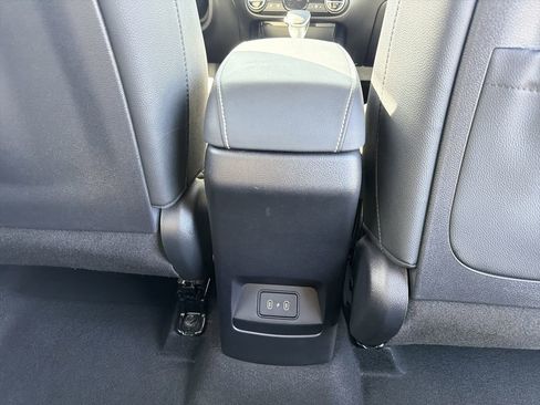 Used 2024 Kia Soul GT-Line FWD image 20