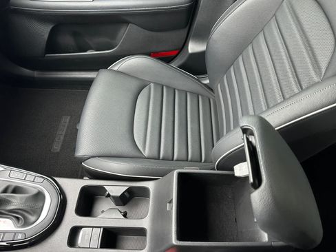 Used 2024 Kia Forte GT-Line w/ GT-Line Premium Package FWD image 15