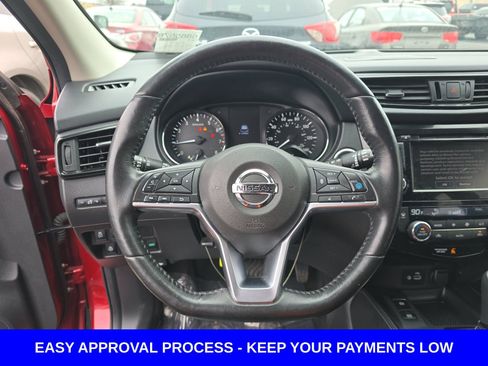Used 2019 Nissan Rogue Sport SL image 14