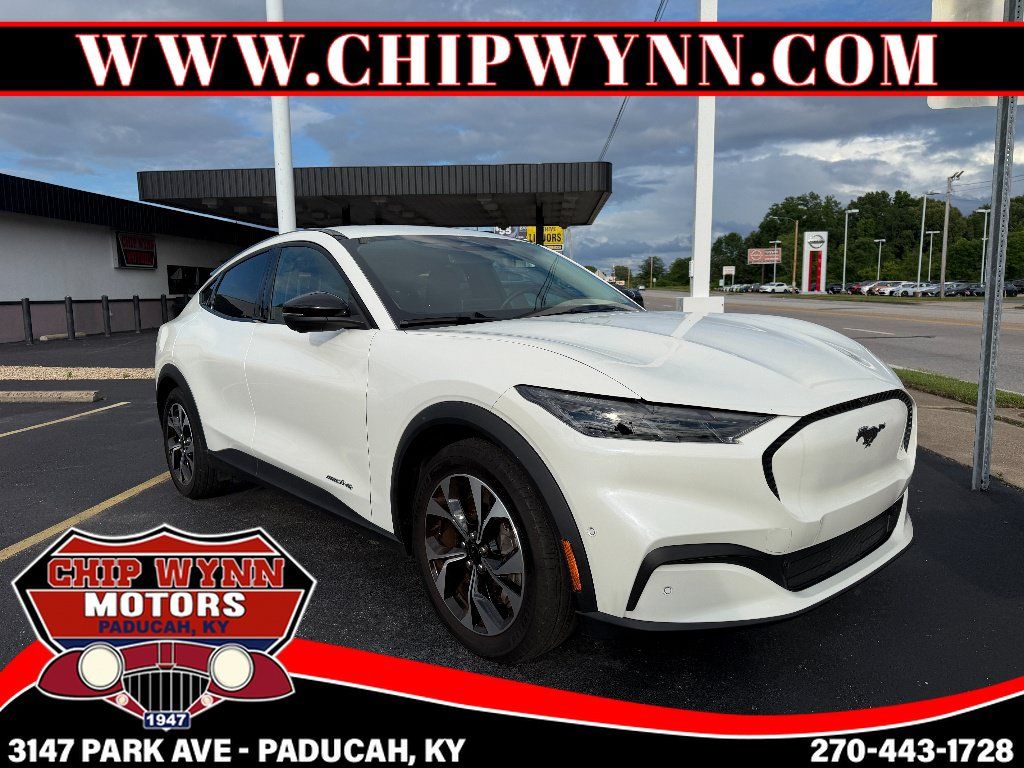 Used 2024 Ford Mustang Mach-E Select AWD/4WD image 1