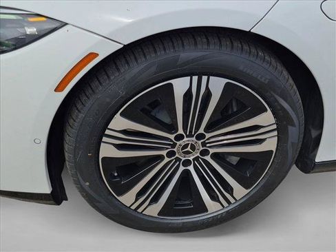 Used 2023 Mercedes-Benz EQS 450+ 4MATIC Sedan image 22