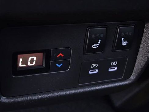 New 2026 Nissan Rogue Platinum image 30