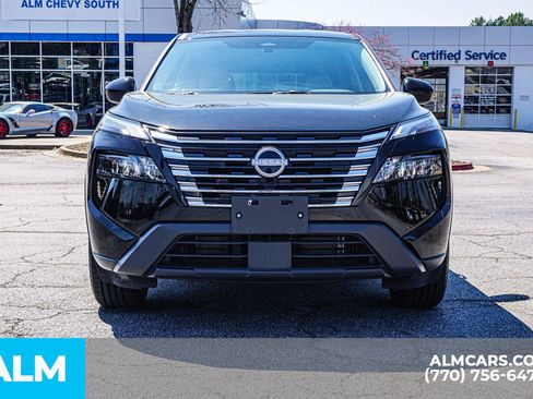 Used 2025 Nissan Rogue SV image 12