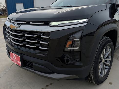 New 2026 Chevrolet Equinox LT w/ Convenience Package II image 11