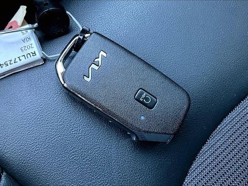 Used 2023 Kia K5 GT-Line w/ GT-Line Premium Package image 11