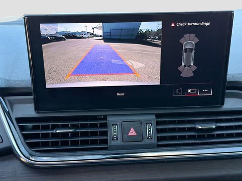 Used 2021 Audi Q5 2.0T Premium w/ Convenience Package image 32