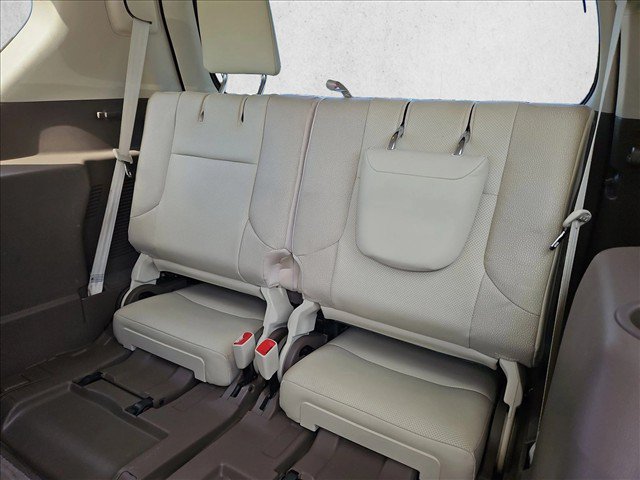 Used 2014 Lexus GX 460 w/ Premium Package AWD/4WD image 21