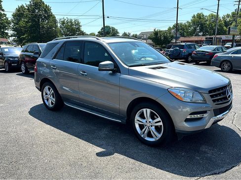 Used 2013 Mercedes-Benz ML 350 4MATIC image 2