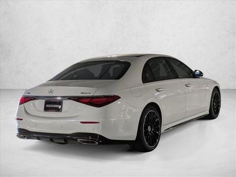 New 2026 Mercedes-Benz S 580 4MATIC Sedan image 2