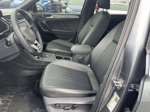 Used 2024 Volkswagen Tiguan SE R-Line w/ MDO Package, Three-Row image 28