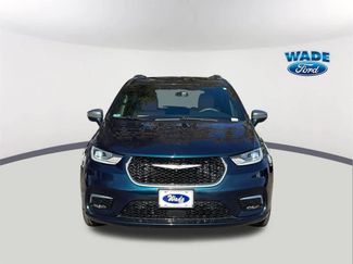 Used 2022 Chrysler Pacifica Pinnacle video 2