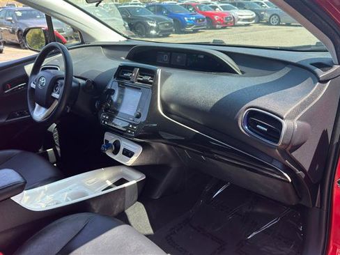 Used 2017 Toyota Prius Three Touring w/ Protection Package FWD image 14