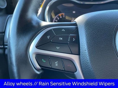 Used 2021 Jeep Grand Cherokee Limited w/ Luxury Group II image 13