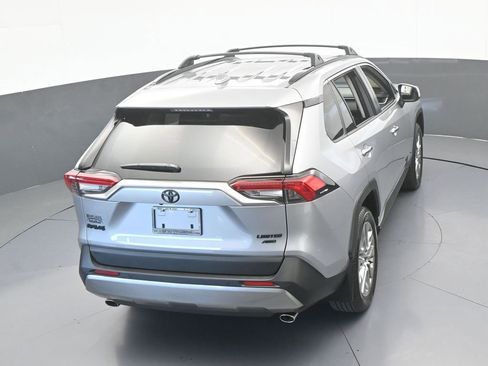 Used 2025 Toyota RAV4 Limited AWD/4WD image 59