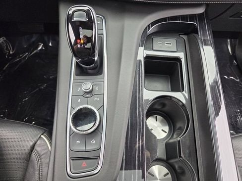 Used 2022 Cadillac Escalade ESV Sport w/ Touring Package AWD/4WD image 28