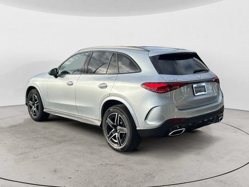 Used 2026 Mercedes-Benz GLC 300 4MATIC image 3