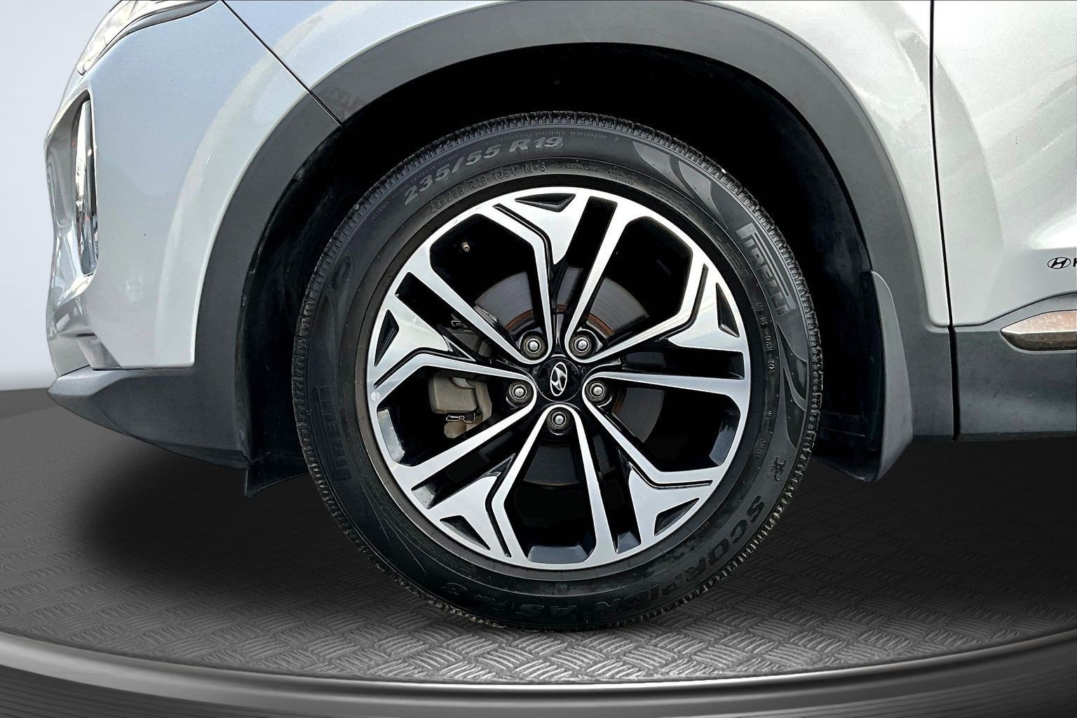 Used 2020 Hyundai Santa Fe Limited FWD image 32