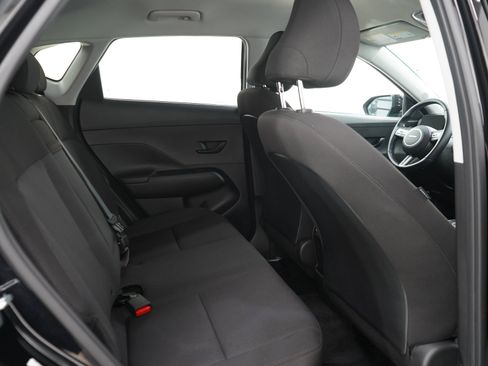 Used 2024 Hyundai Kona SEL FWD image 13
