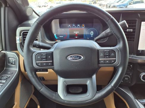 Used 2024 Ford F350 Lariat w/ Sport Appearance Package AWD/4WD image 34