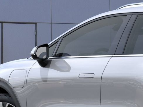 New 2026 Chevrolet Equinox EV LT FWD image 26