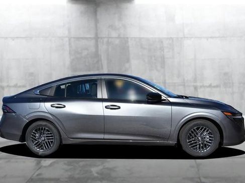 New 2026 Nissan Sentra SV image 5