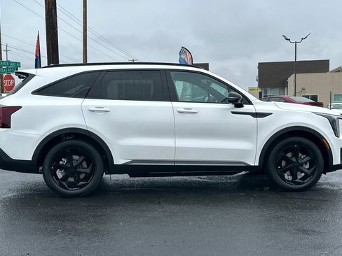 New 2026 Kia Sorento SX Prestige image 3