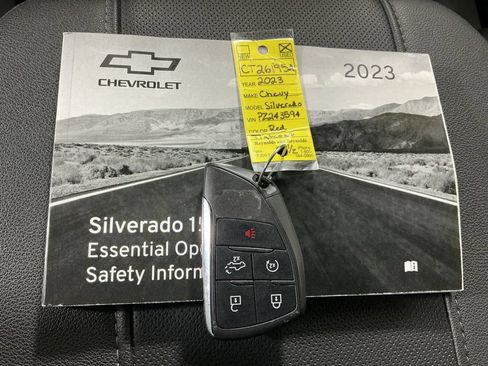 Used 2023 Chevrolet Silverado 1500 LTZ AWD/4WD image 28